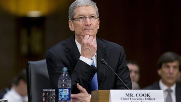 На Apple подают в суд за намеренное замедление работы iPhone