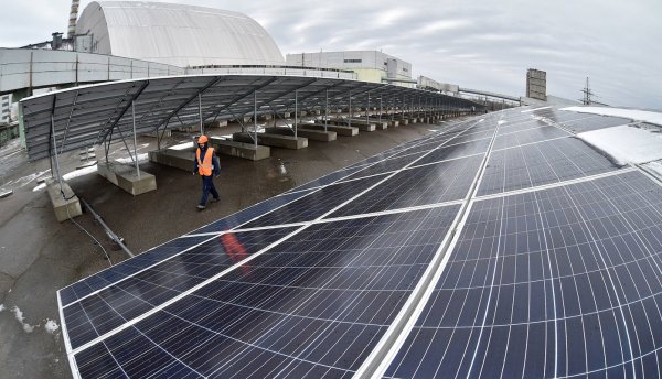 В Чернобыле построили небольшую солнечную электростанцию
