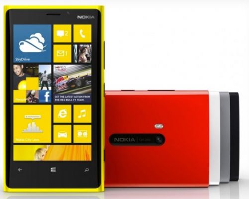 Продажи Lumia 920 в России перевалили за 15000 устройств