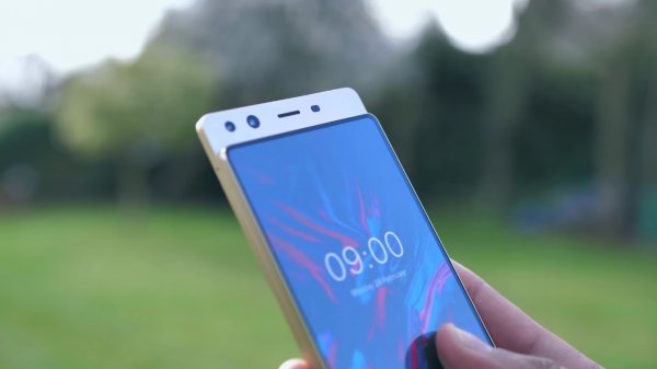 Doogee Mix 4 — прототип полностью безрамочного смартфона-слайдера