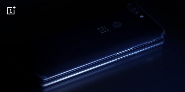 Производитель чехлов рассекретил дизайн OnePlus 6