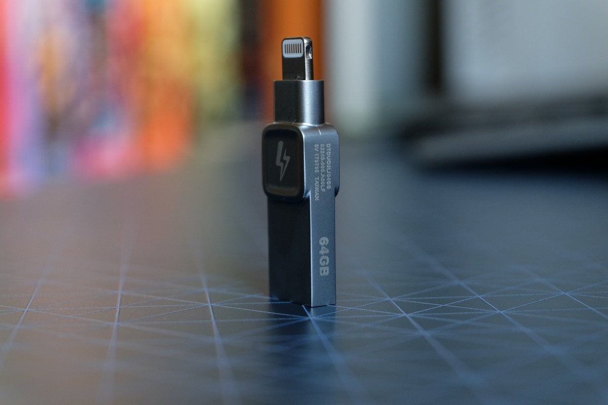Обзор Kingston DataTraveler Bolt Duo