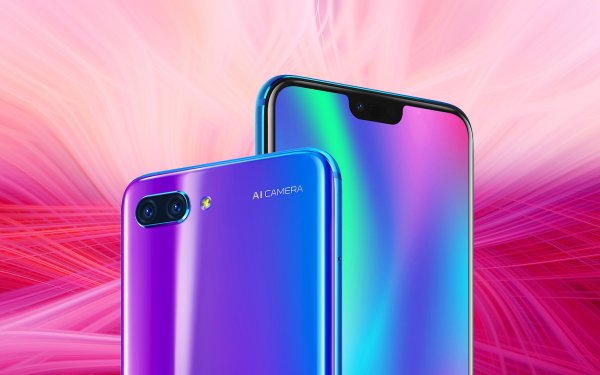 Huawei привезла флагманский Honor 10 в Россию