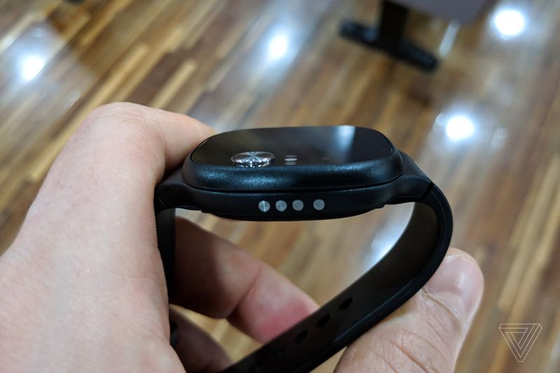 Asus VivoWatch BP — часы, измеряющие давление, пульс, стресс и не только