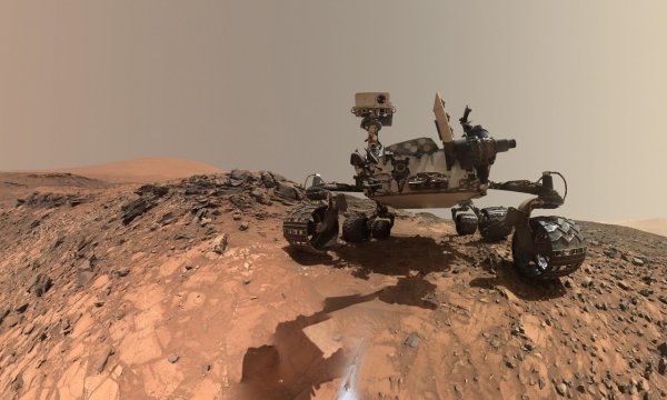 На Марсе найдены органические молекулы. Там есть жизнь?