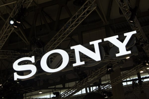 Новый сенсор для смартфонов Sony IMX586 имеет рекордное разрешение 48 Мп