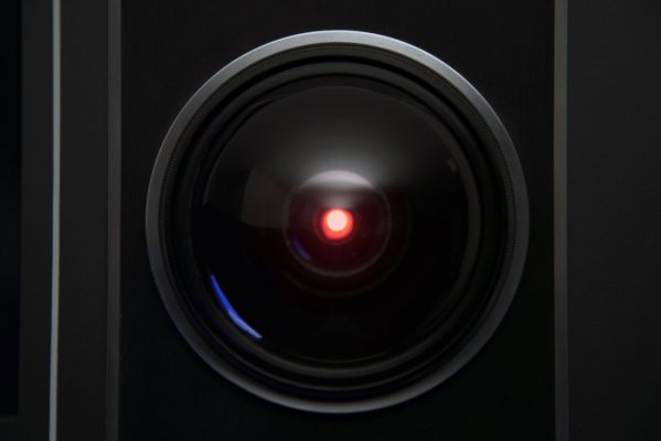 Копия зловещего компьютера HAL9000 уже доступна на Indiegogo