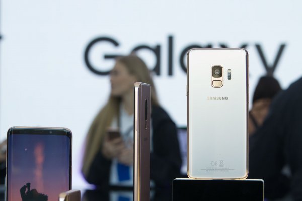 Samsung раскрыла сроки выхода Android 8.0 для старых устройств