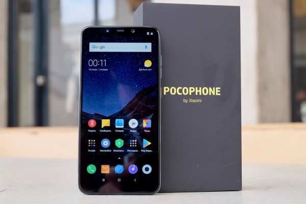 Pocophone F1 ремонтируется легче других флагманов