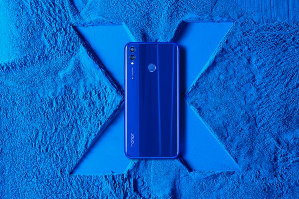 Honor 8X и 8X Max — большой экран, маленькая чёлка