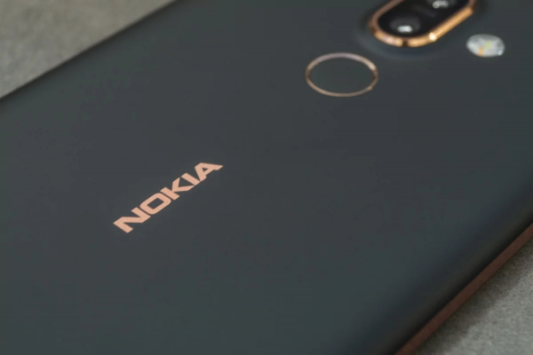 Nokia 9 и Nokia X7 будут без чёлки