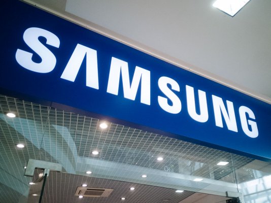 Samsung патентует слоган The Future Unfolds, вероятно, для складного смартфона