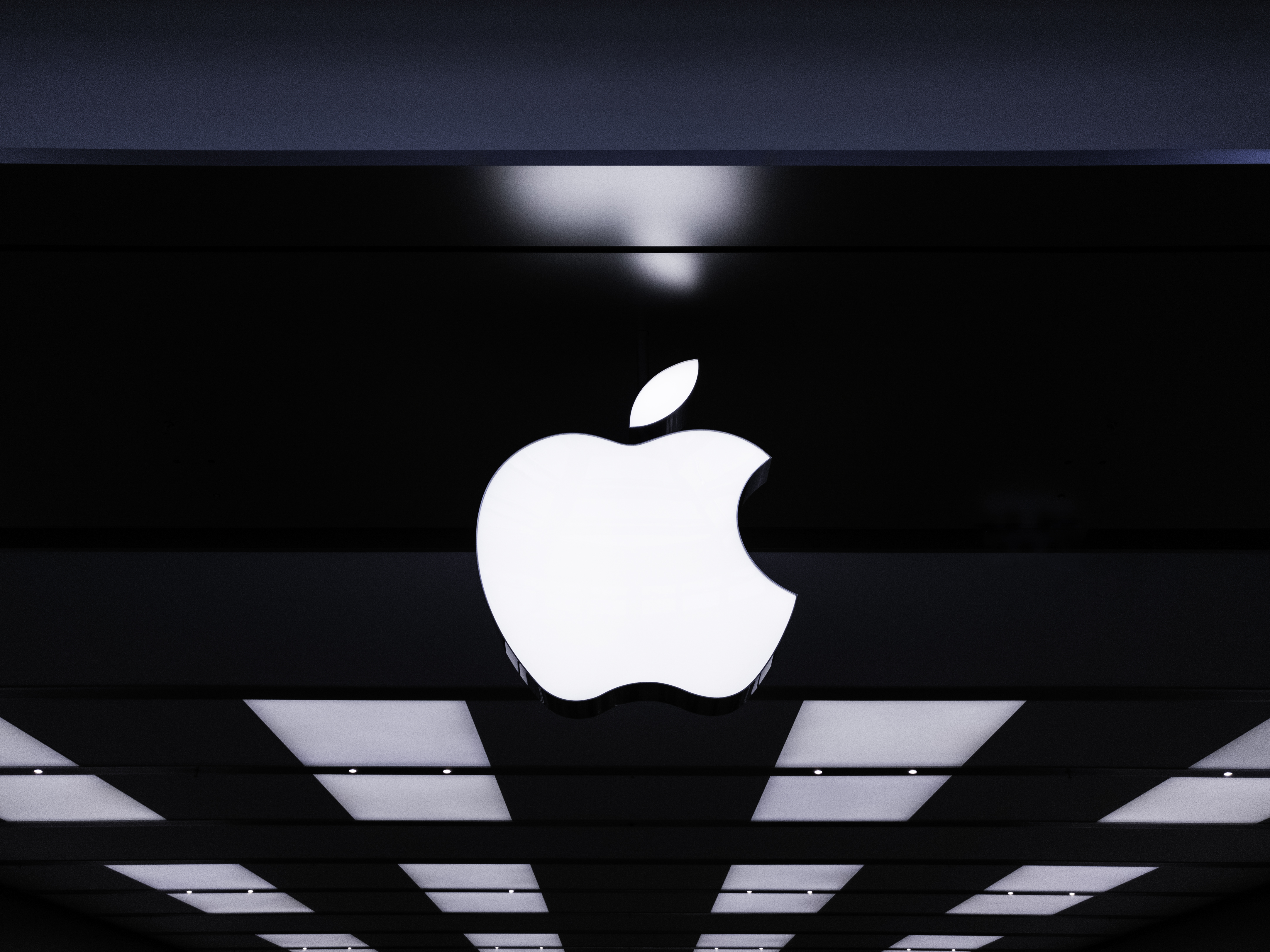 Сколько заработала компания apple за 2020