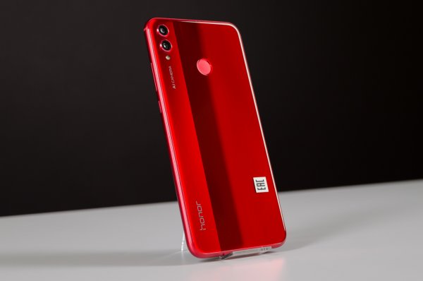 Обзор Honor 8X — что скрывается за гламурной внешностью?