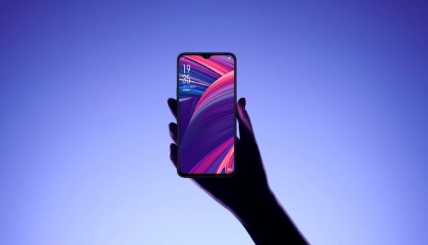 Конкурс: выиграй новенький OPPO, читай и пиши
