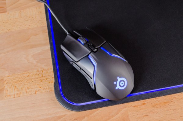 Rival 600 и QcK Prism — обзор геймерского комплекта от SteelSeries