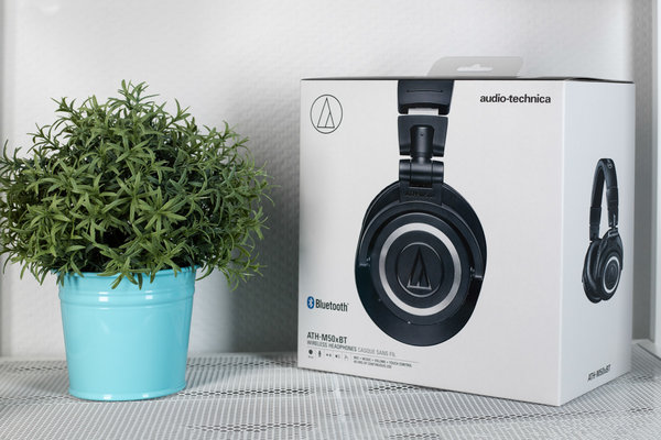 Легендарный звук без проводов: Audio-Technica ATH-M50xBT