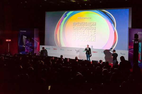 Hisense представил свои первые смартфоны в России