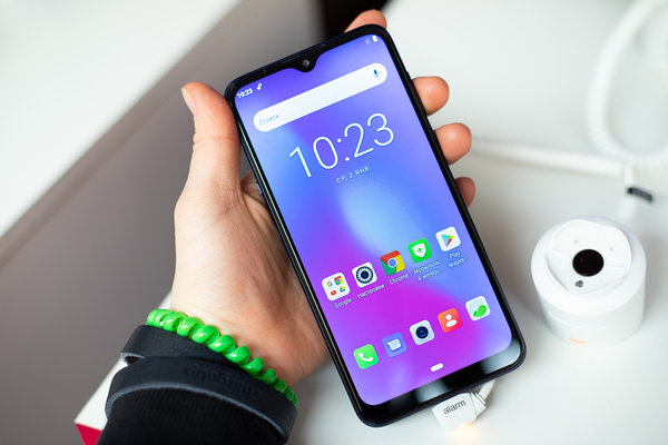 Hisense представил свои первые смартфоны в России
