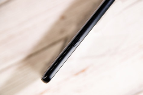 Защищенный середняк: обзор LG G7 Fit