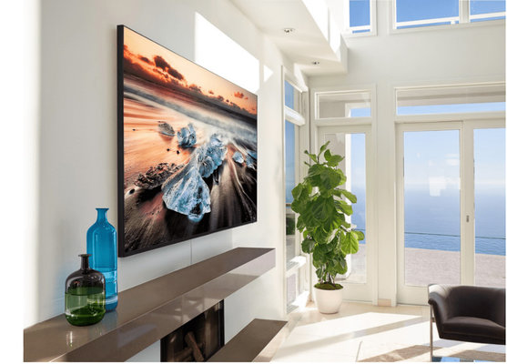 Samsung представил линейку 8К и 4K QLED-телевизоров с ИИ в России