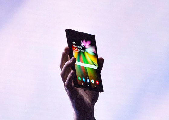 В ожидании февраля: MWC 2019, 5G и складные смартфоны