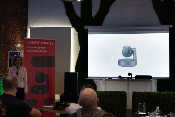 Logitech презентовала модульную конференц-камеру Rally