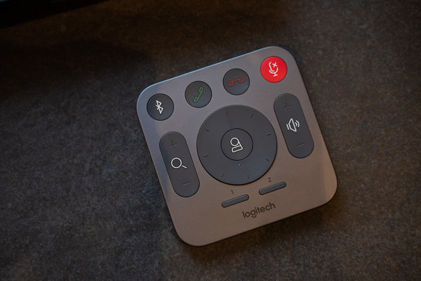 Logitech презентовала модульную конференц-камеру Rally