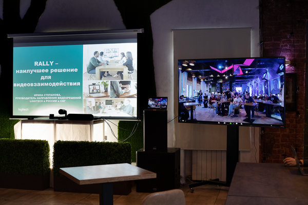 Logitech презентовала модульную конференц-камеру Rally