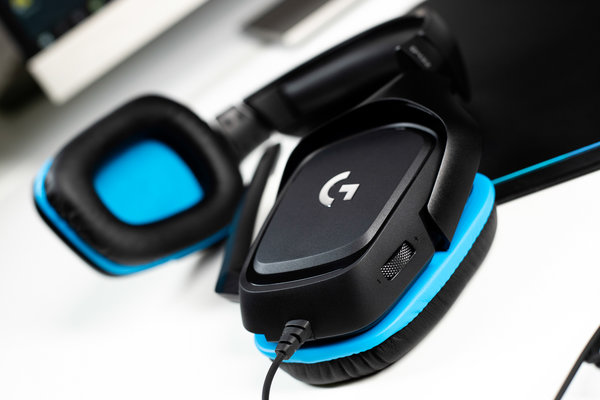 Обзор Logitech G432 и Logitech G935: Вам с проводом или без?