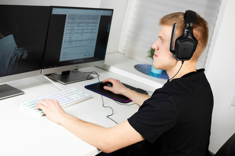 Обзор Logitech G432 и Logitech G935: Вам с проводом или без?