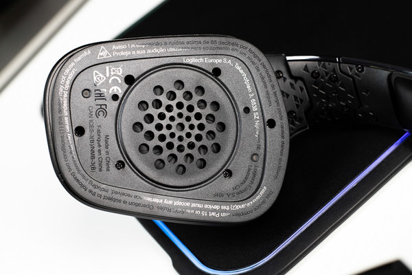 Обзор Logitech G432 и Logitech G935: Вам с проводом или без?