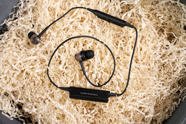 Обзор семейства внутриканальных наушников Audio-Technica