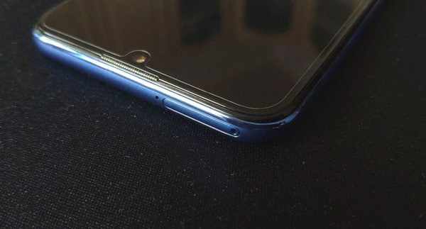 Обзор смартфона Honor 10 Lite: бюджетник, у которого есть все