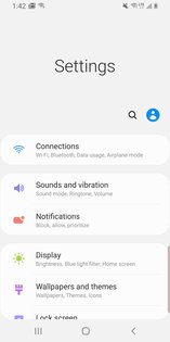 Огромная подборка необычных обоев для маскировки выреза под камеру в Galaxy S10 и S10+