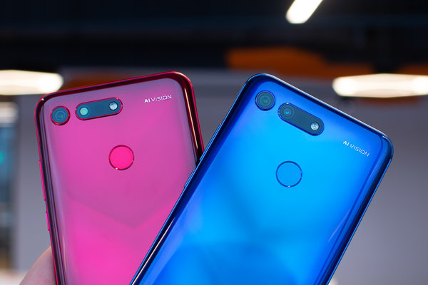 Претендент: опыт эксплуатации Honor View 20