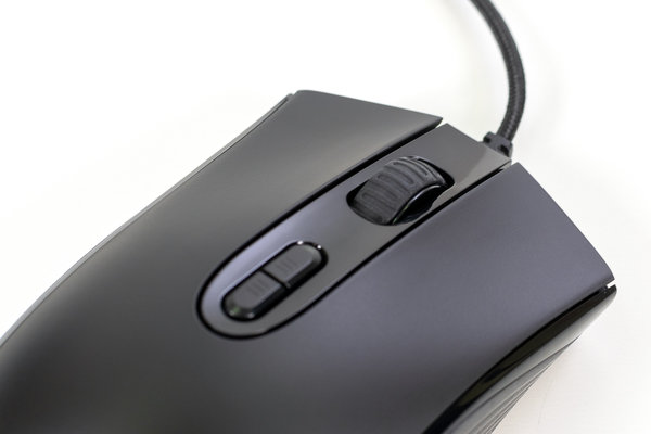 Игровая мышь HyperX Pulsefire Core — разумный компромисс