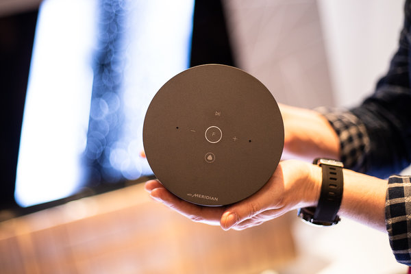 Алиса поселилась в умной колонке от LG