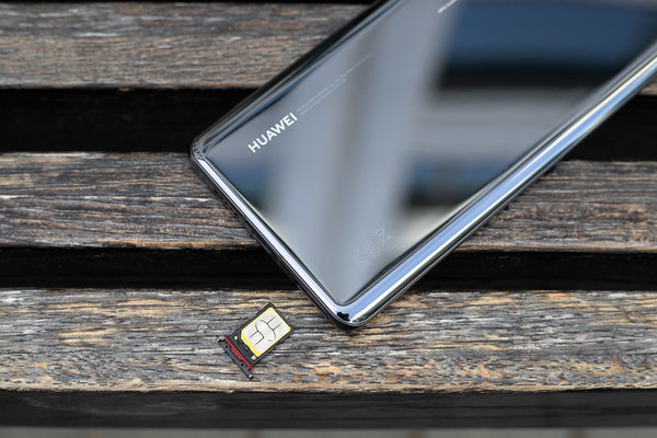 Черная кошка в черной комнате. Обзор Huawei P30 Pro — Возможно не понравится. 1