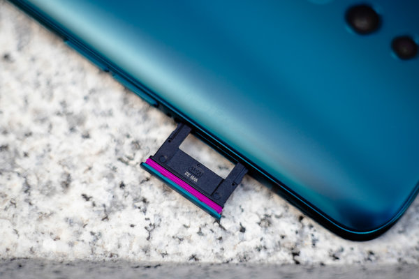 Не такой, как все: опыт эксплуатации OPPO Reno