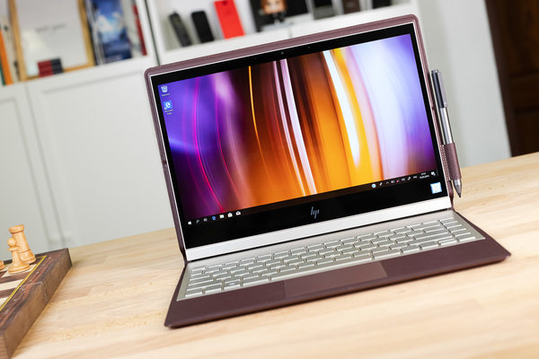 Кожаный трансформер: обзор HP Spectre Folio