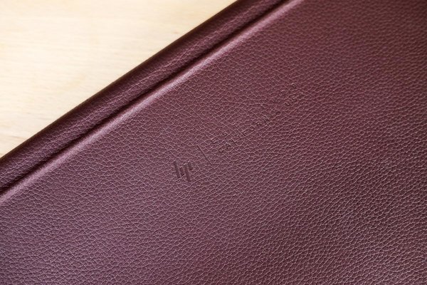 Кожаный трансформер: обзор HP Spectre Folio