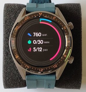 Тест умных часов Huawei Watch GT: большой дисплей и все для спорта