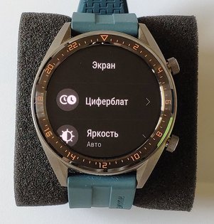 Тест умных часов Huawei Watch GT: большой дисплей и все для спорта