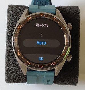 Тест умных часов Huawei Watch GT: большой дисплей и все для спорта