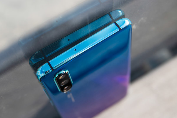 Обзор Huawei P30: когда хорошее конкурент лучшему