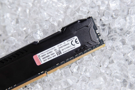 Набор памяти Kingston Fury DDR4 объемом 16 Гбайт