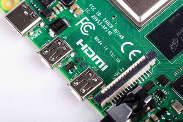 Raspberry Pi 4 втрое производительнее предшественника