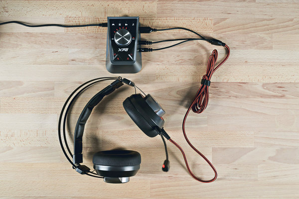 И усилитель в комплекте: ADATA XPG EMIX H30