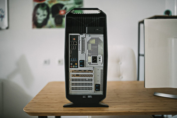 Готовый ко всему: обзор Alienware Aurora R8